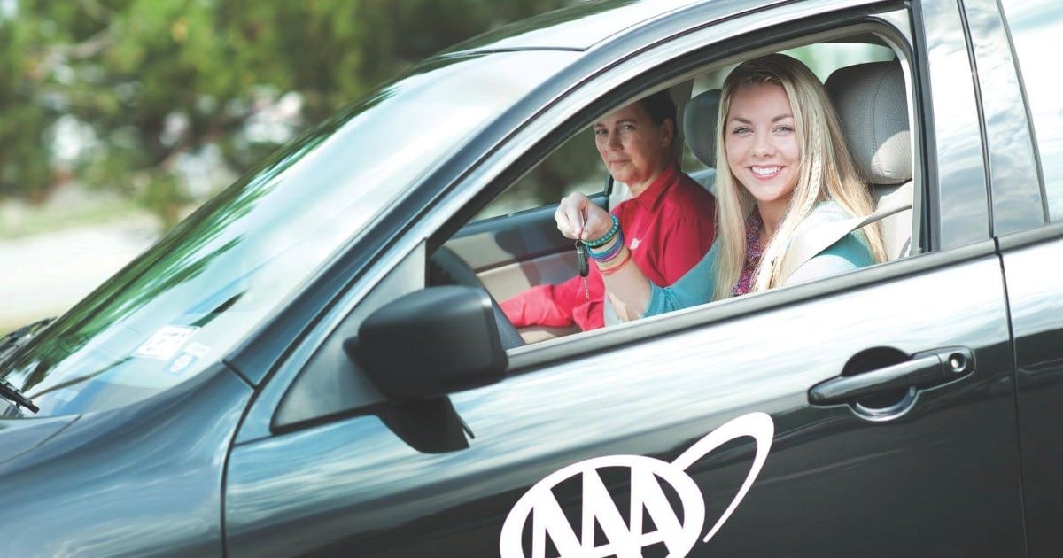 AAA expert offers advice on what to look for in driving school programs